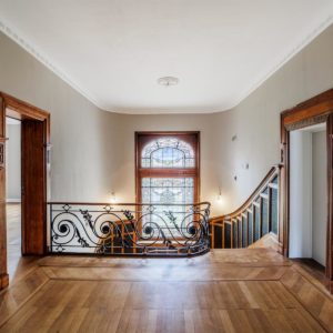 Maison Dosin hall de nuit